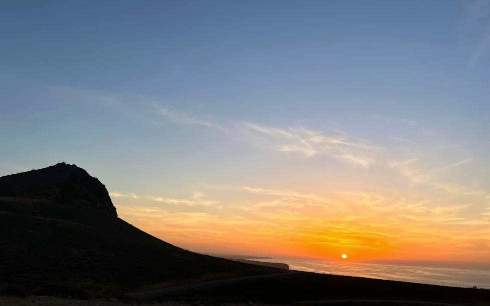 Marruecos en moto de alquiler: Plage Blanque y Anti-Atlas Off Road desde Agadir